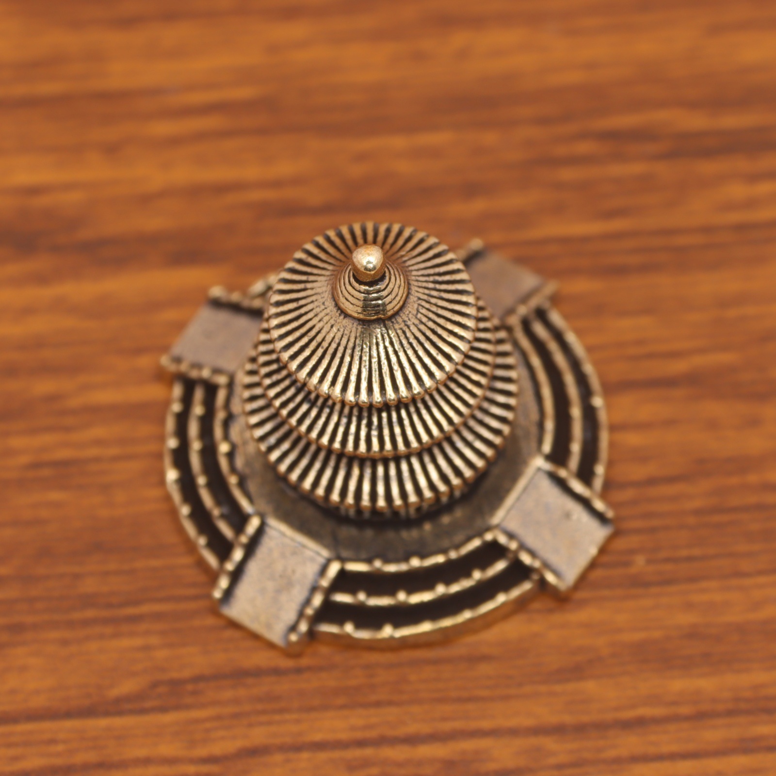 Temple Architecture Figurine W - Office Furniture World recension och pris