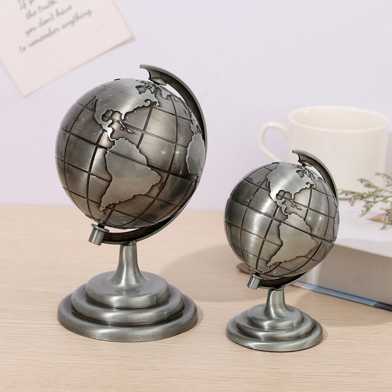 Vintage Alloy Globe Figurine R - Office Furniture World recension och pris