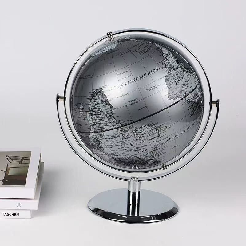 25cm Luxury Silver World Globe - Office Furniture World recension och pris