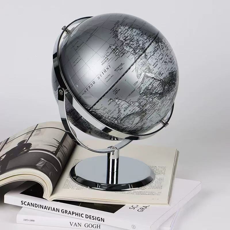 25cm Luxury Silver World Globe - Office Furniture World recension och pris